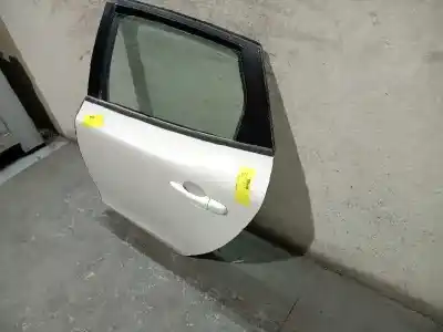 Peça sobressalente para automóvel em segunda mão porta do automóvel traseira esquerda por volvo v40 (2012->) 2.0 inscription [2.0 ltr. - 140 kw diesel cat] referências oem iam 32321999  