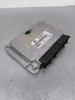 Recambio de automóvil de segunda mano de centralita motor uce para volkswagen passat berlina (3b2) 1.9 tdi referencias oem iam 038906018p  0281001720