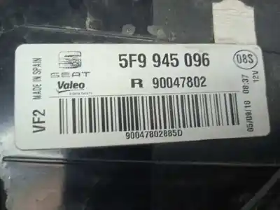 Автозапчасти б/у правый задний фонарь за seat leon st (5f8) 1.6 tdi ссылки oem iam 5f9945096  90047802