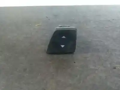 Pezzo di ricambio per auto di seconda mano interruttore alzacristalli anteriore destro per fiat nuova 500 (150) blackjack riferimenti oem iam 