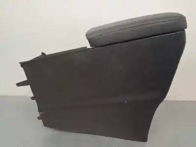 Автозапчастина б/у центральний подлокник для lexus ct 200h посилання на oem iam 5891176010  