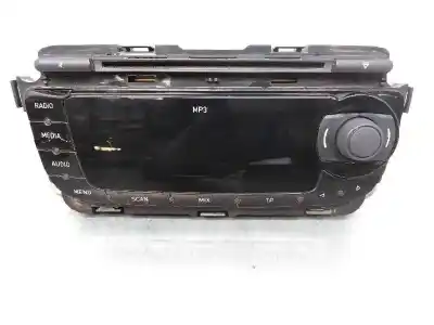 Peça sobressalente para automóvel em segunda mão sistema de áudio / rádio cd por seat ibiza st (6j8) style referências oem iam 6j1035153g