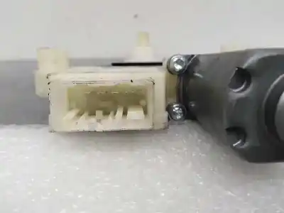 Second-hand car spare part right front window motor for seat toledo (kg3) reference oem iam references 5ja959812j 5ja959812k 6 pins 5ja959812e
