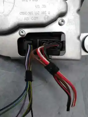 Tweedehands auto-onderdeel achterwissermotor voor bmw x3 (e83) 2.0d oem iam-referenties 6917907 6+3 cables 0390201594