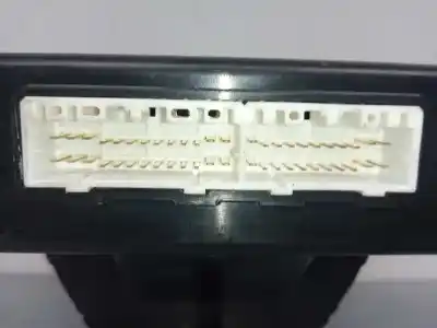 Peça sobressalente para automóvel em segunda mão comando de sofagem (chauffage / ar condicionado) por hyundai ix20 tecno referências oem iam 972501k700  972501k7004x