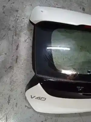 Second-hand car spare part tailgate for volvo v40 (2012->) 2.0 inscription [2.0 ltr. - 140 kw diesel cat] oem iam references 32227622  