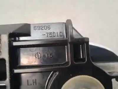 Автозапчастина б/у ліва передня внутрішня ручка для lexus ct 200h посилання на oem iam 6920675010  6927475010