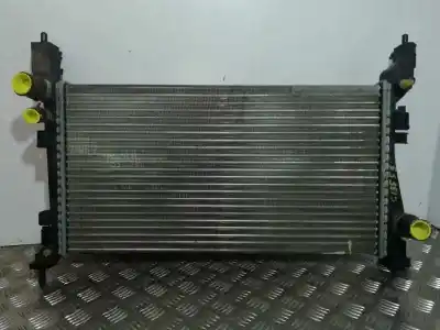 İkinci el araba yedek parçası SU RADYATÖRÜ için PEUGEOT BIPPER  OEM IAM referansları 51780659 1330Y1 51790636