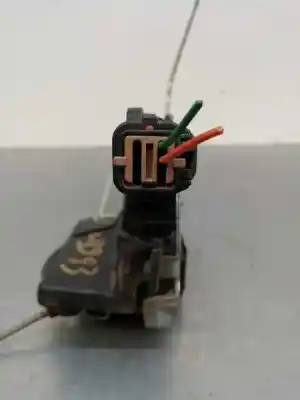 Second-hand car spare part front right door lock for kia picanto 1.0 concept oem iam references 8132007020hu 2 cables 