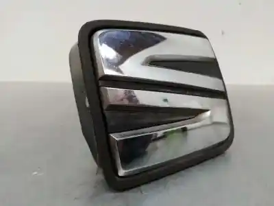 Автозапчастина б/у зовнішня ручка ворот для seat leon st (5f8) reference plus посилання на oem iam 5f0827565c 2 pins 5f0827565d