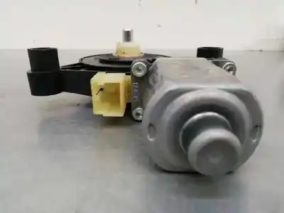Автозапчастина б/у двигатель переднього ліва вікна для seat leon st (5f8) reference plus посилання на oem iam 5q0959801b 2 pins 0130822717