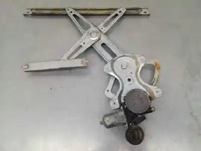 Second-hand car spare part passenger side right window regulator for toyota auris (_e15_) 1.4 d-4d (nde150_) oem iam references 857100d100