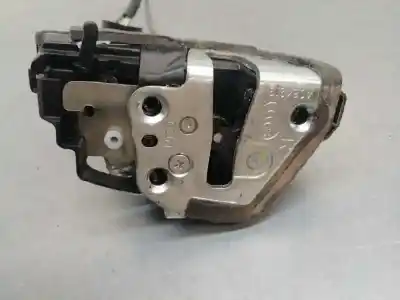 Автозапчасти б/у замок задней правой двери за toyota auris (_e15_) 1.4 d-4d (nde150_) ссылки oem iam 6905002180 4 cables 690500f030