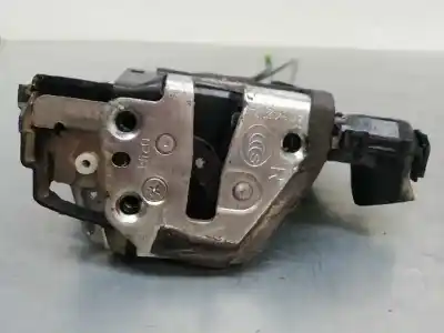 Автозапчасти б/у замок передней правой двери за toyota auris (_e15_) 1.4 d-4d (nde150_) ссылки oem iam 6903005130 4 pins 6903002220