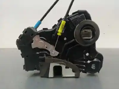 Автозапчасти б/у замок передней правой двери за toyota auris (_e15_) 1.4 d-4d (nde150_) ссылки oem iam 6903005130 4 pins 6903002220