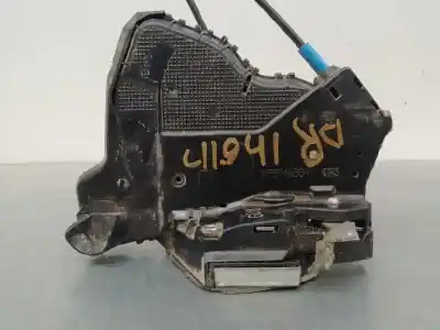 Автозапчасти б/у замок передней правой двери за toyota auris (_e15_) 1.4 d-4d (nde150_) ссылки oem iam 6903005130 4 pins 6903002220