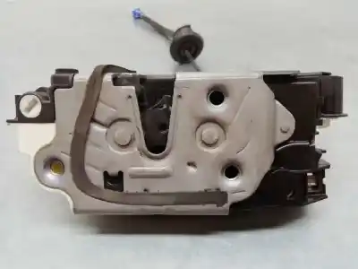 Автозапчастина б/у замок дверей заднього лівого для seat leon st (5f8) 1.6 tdi посилання на oem iam 5k4839015af 7 pins 