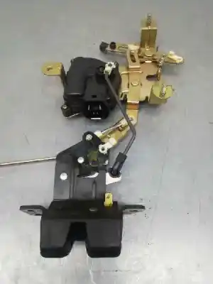 Peça sobressalente para automóvel em segunda mão fechadura do mala por hyundai tucson (jm) 2.0 crdi referências oem iam 812302e010