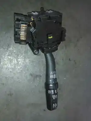 Second-hand car spare part windshiel wiper switch for toyota corolla verso (r1) 2.2 d-4d sport oem iam references 