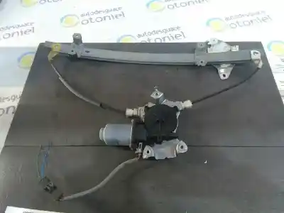 İkinci el araba yedek parçası ön Sag Pencere Regülatörü için NISSAN ALMERA (N16/E) 1.5 16V CAT OEM IAM referansları  2 PIN 