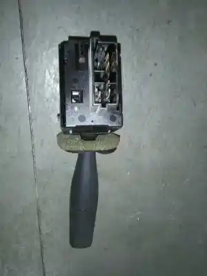 Pezzo di ricambio per auto di seconda mano comando pulito per peugeot 206 4-trg. xt riferimenti oem iam 96049597zl  