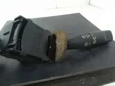 Piesă de schimb auto la mâna a doua maneta stergãtoare pentru peugeot 206 berlina xr referințe oem iam 96049579zl