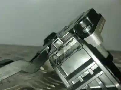 Pièce détachée automobile d'occasion moteur d'essuie-glace arriere pour kia carens ( ) basic références oem iam 98700a4000  