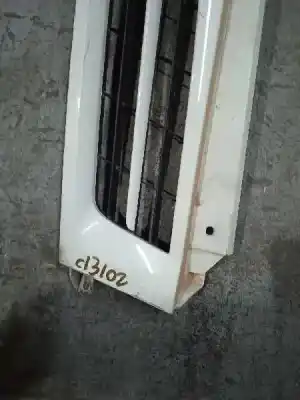 Second-hand car spare part front grille for nissan interstar mod. 04 (x70) 2.5 dci diesel cat oem iam references 8200233387  