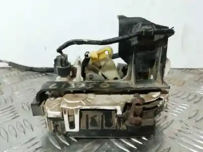 Second-hand car spare part front right door lock for dodge caliber s oem iam references 04589416ad