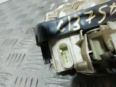 Second-hand car spare part left front door lock for dodge caliber s oem iam references 04589409ad  