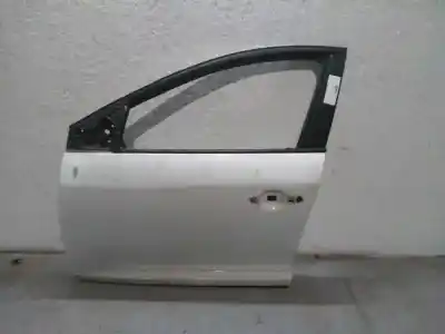 Recambio de automóvil de segunda mano de puerta delantera izquierda para renault megane iii berlina 5 p authentique referencias oem iam   