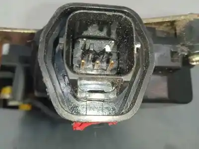 Peça sobressalente para automóvel em segunda mão fechadura da porta traseira esquerda por hyundai accent (mc) gl referências oem iam  5 pins 
