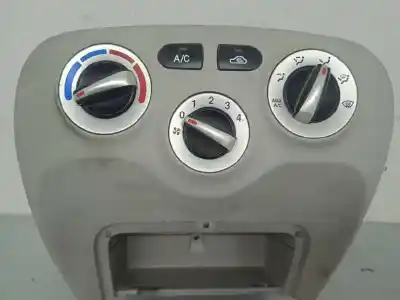 Peça sobressalente para automóvel em segunda mão comando de sofagem (chauffage / ar condicionado)  por hyundai accent (mc) gl referências oem iam 972501exxx