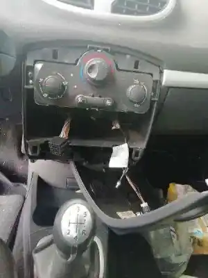 Piesă de schimb auto la mâna a doua controlul încalzire / aer conditionat pentru renault clio iii 1.5 dci diesel cat referințe oem iam 69597003
