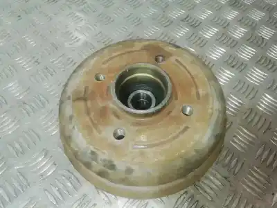 Pièce détachée automobile d'occasion tambour de frein arriere pour peugeot 206 berlina xt références oem iam   
