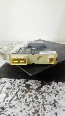 Peça sobressalente para automóvel em segunda mão motor elevador vidro dianteiro direito por peugeot 307 break/sw (s2) * referências oem iam 9681587180  