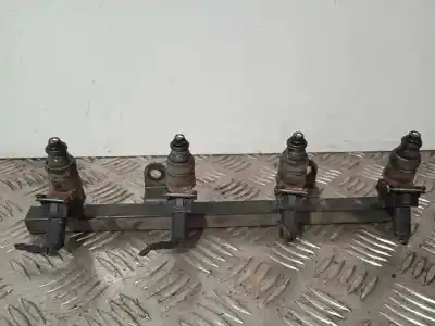 Pezzo di ricambio per auto di seconda mano rampa iniettori per chevrolet lacetti (j200) 1.6 riferimenti oem iam 