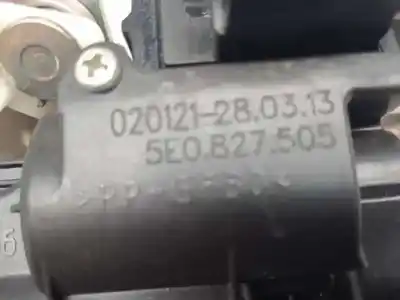 Автозапчастина б/у замок багажника / ворот для seat exeo st (3r5) (2009>) reference посилання на oem iam 5e0827505 4 pins 5e0827505a