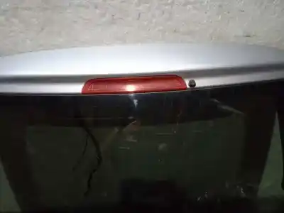 Second-hand car spare part tailgate for kia carnival 2.9 crdi vgt active oem iam references 737004d031  