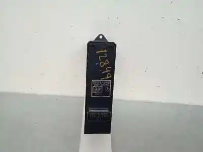 Автозапчастина б/у передні вікний вмикач для mitsubishi outlander (cw0) 2.0 di-d cat посилання на oem iam 8608a060 4 teclas 