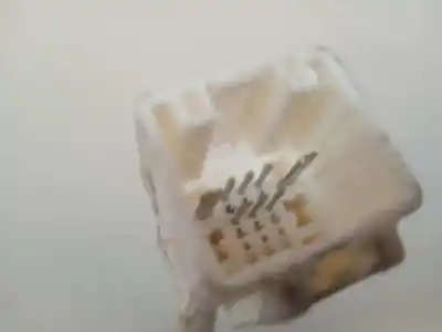 Second-hand car spare part rear left door lock for lexus ls (usf4/uvf4) 4.6 v8 cat oem iam references 41240410010 8+8 pins 1638000410