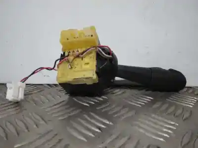 Second-hand car spare part indicator switch for renault clio iv dynamique oem iam references 8201167992  