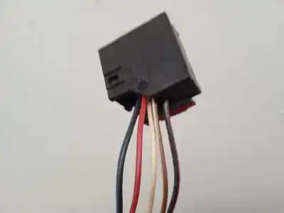 Автозапчастина б/у правий задний огляд для audi a3 (8p) 1.9 tdi ambiente посилання на oem iam 8p1858532g 5 cables 