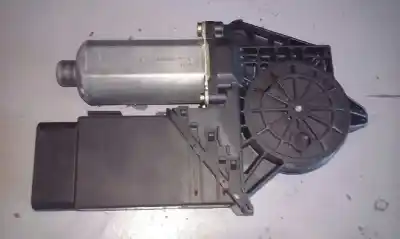 Pièce détachée automobile d'occasion moteur lève vitre avant gauche pour volkswagen passat berlina (3b2) comfortline références oem iam 0130821695  