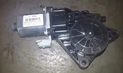 Pièce détachée automobile d'occasion moteur lève vitre avant droit pour hyundai i30 (gd) classic références oem iam 0130822543