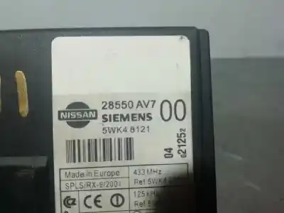 Pezzo di ricambio per auto di seconda mano modulo elettronico per nissan primera berlina (p12) acenta riferimenti oem iam 28550av7  