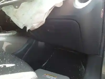 Peça sobressalente para automóvel em segunda mão porta luvas por nissan juke (f15) acenta referências oem iam 