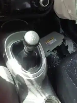 Peça sobressalente para automóvel em segunda mão alavanca de velocidades por nissan juke (f15) acenta referências oem iam 341011kg0b