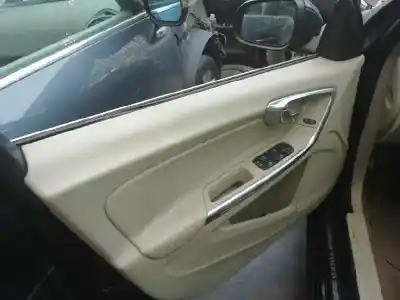 Tweedehands auto-onderdeel bekleding linker voordeur voor volvo v60 kombi kinetic oem iam-referenties 