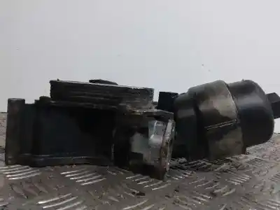 Second-hand car spare part engine oil cooler for opel corsa c 1.3 16v cdti cat (z 13 dt / ln9) oem iam references 55193743  73500434